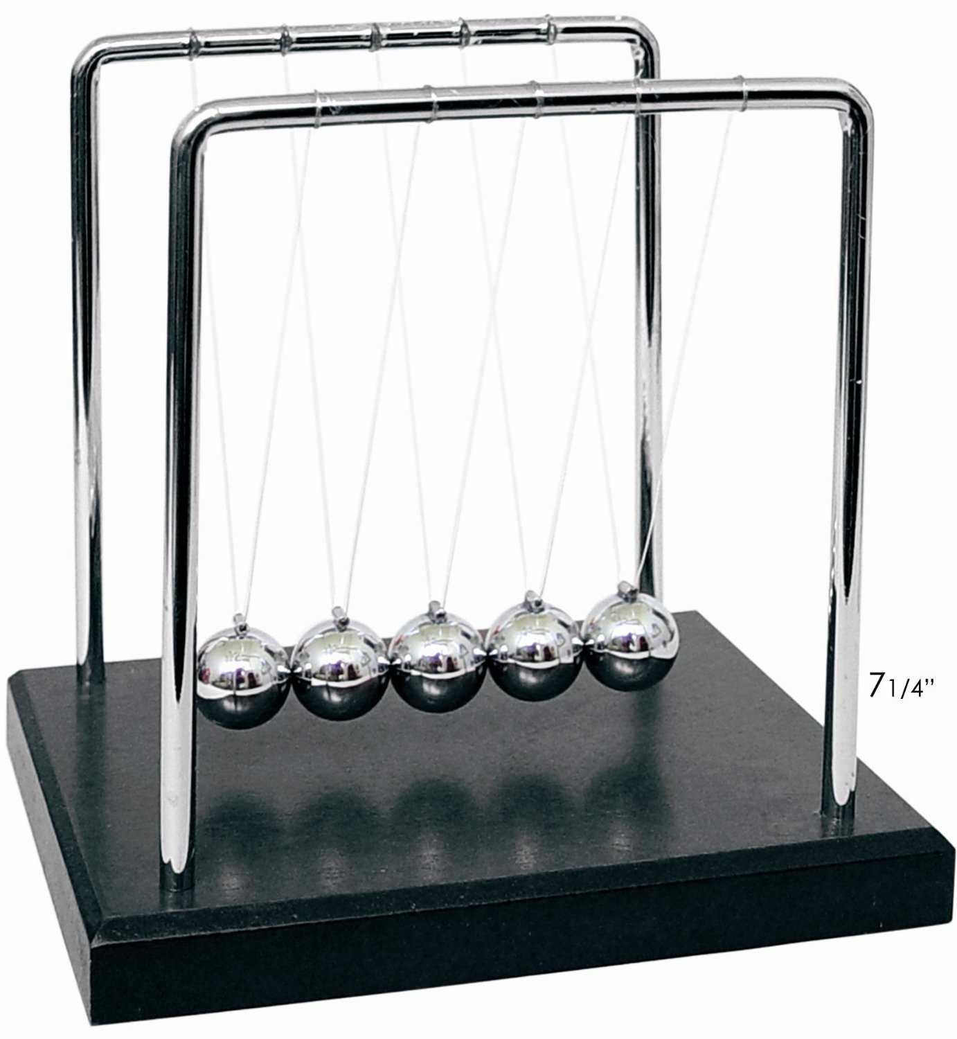 Magnetic swinging balls